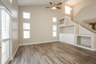 7716 Donald Nelson Ave in Las Vegas, NV - Building Photo - Building Photo