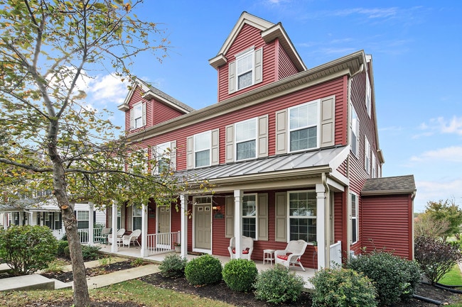 property at 870 Main St