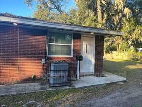 3319 Silver St in Jacksonville, FL - Building Photo - Building Photo