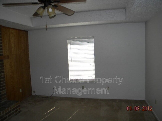 996 Meadow Cir S in Keller, TX - Building Photo - Building Photo