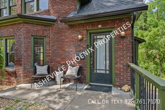 21 Sylvan Ave in Asheville, NC - Building Photo - Building Photo