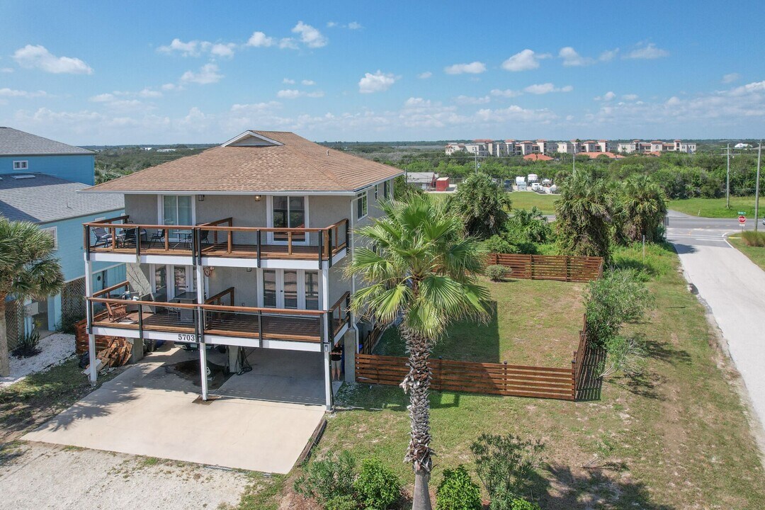 5703 Rudolph Ave in St. Augustine, FL - Building Photo