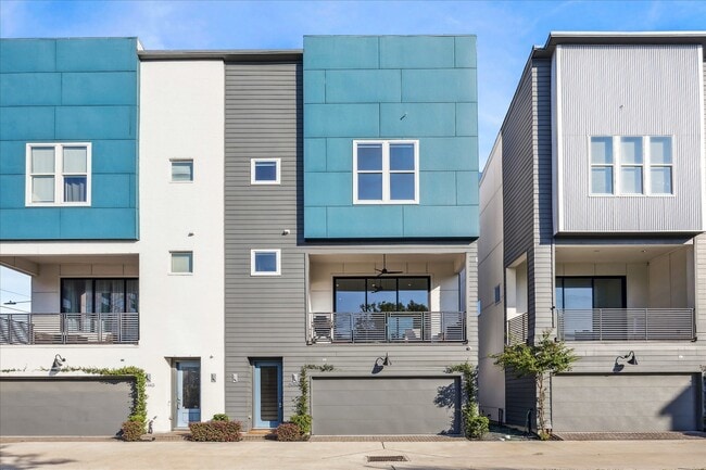 property at 2414 Canal St