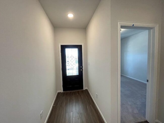 256 Crystal Brook Dr in Liberty Hill, TX - Building Photo - Building Photo