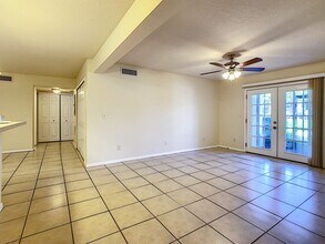 145 N Pearl Lake Causeway-Unit -The Cove at Pearl Lake in Altamonte Springs, FL - Foto de edificio - Building Photo