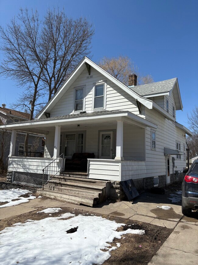 714 4th St SE in Willmar, MN - Building Photo - Building Photo