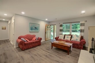764 Lovers Ln in Mathews, VA - Building Photo - Building Photo