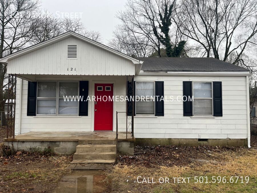 121 Jaxon St in Jacksonville, AR - Building Photo