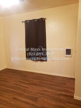 210 E Cherry St in Winslow, AZ - Building Photo - Building Photo