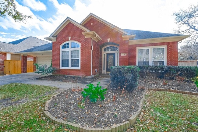 property at 1114 Magnolia Woods Ct
