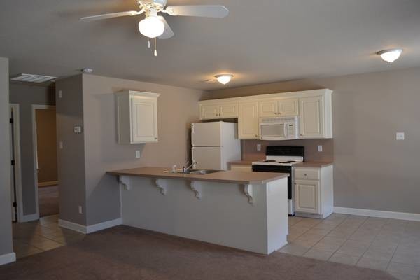 2151 Hamilton St in Jacksonville, AR - Building Photo