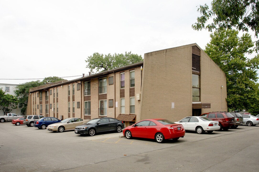 1944 Iuka in Columbus, OH - Foto de edificio