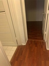 19630 Cypress Ct in Hialeah, FL - Building Photo - Building Photo
