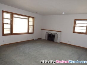517 W 74th St in Minneapolis, MN - Building Photo - Building Photo