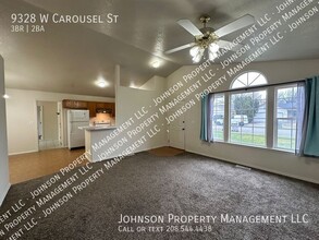 9328 W Carousel St in Boise, ID - Building Photo - Building Photo