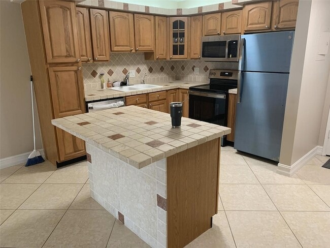 property at 253 S Cypress Rd