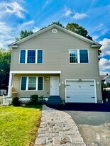 20 Rockmore Pl in Bridgeport, CT - Building Photo