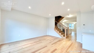 5950 Saigon St in Mississauga, ON - Building Photo - Building Photo