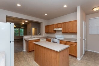 6563 Silverwind Cir in Colorado Springs, CO - Building Photo - Building Photo