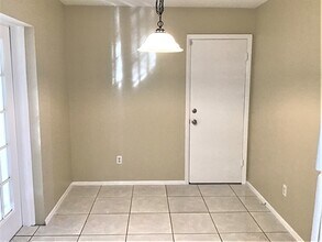 136 W Cedarwood Cir in Kissimmee, FL - Building Photo - Building Photo