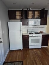 56 Needham St in Dedham, MA - Building Photo - Building Photo