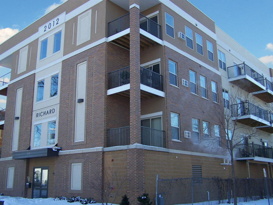 Richard Apartments in Rochester, MN - Building Photo