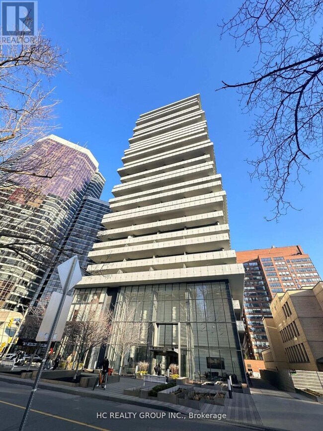 57-1757 St Joseph St in Toronto, ON - Building Photo - Building Photo