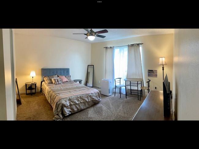 853 Ladner Dr, Unit B in Pensacola, FL - Building Photo - Building Photo