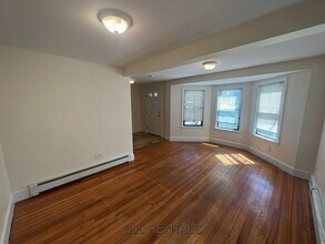 15 Monastery Rd in Boston, MA - Building Photo - Building Photo