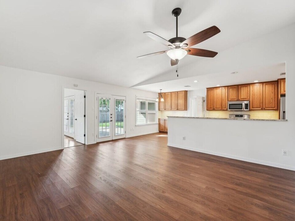 11911 Aloe Vera Trail in Austin, TX - Building Photo