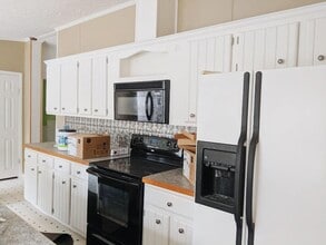132 G St in Williamston, SC - Building Photo - Building Photo