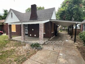 923 Garland St in Memphis, TN - Building Photo - Building Photo