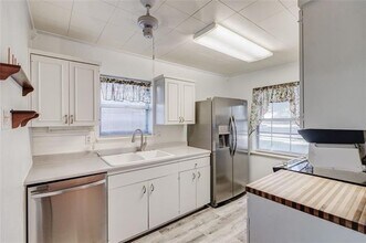 2935 Rolling Hills Dr in Carrollton, TX - Building Photo - Building Photo