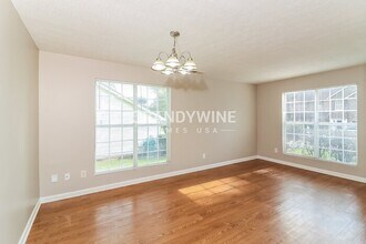 3918 Tolliver Hills Dr in Ellenwood, GA - Building Photo - Building Photo