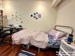 151 Highland St, Unit 2 in Boston, MA - Building Photo - Building Photo