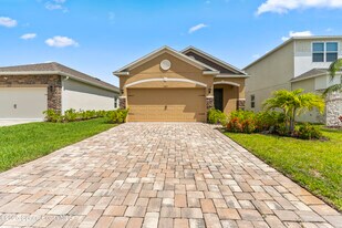 1037 Canfield Cir in Melbourne, FL - Building Photo
