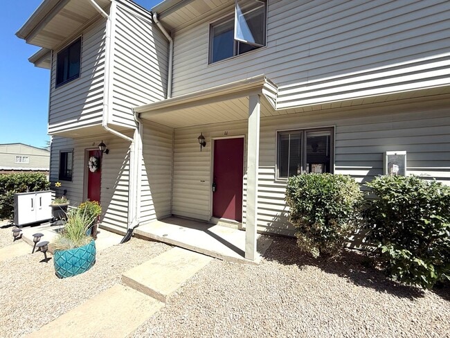 1230 Stetson Rd in Prescott, AZ - Building Photo - Building Photo