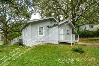 308 Cedar Cir in Adamsville, AL - Foto de edificio - Building Photo
