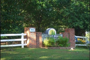 Shiloh Pines Apartments