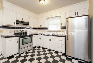 118 Peachtree Ln in King, NC - Building Photo - Building Photo