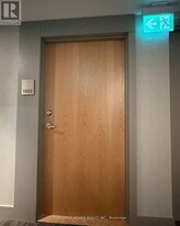 1435 Celebration Dr in Pickering, ON - Building Photo