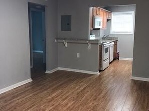 271 Glen Iris Dr NE-Unit -5B in Atlanta, GA - Building Photo - Building Photo
