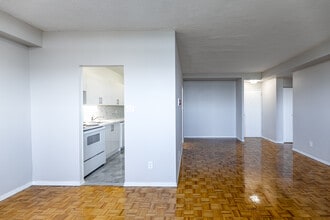 Hager Creek in Burlington, ON - Building Photo - Building Photo