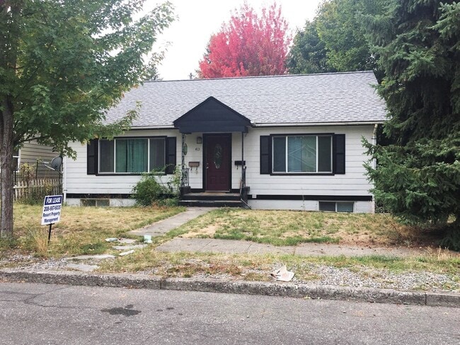 property at 413 S 14th St