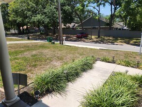 9717 N Rome Ave in Tampa, FL - Building Photo - Building Photo