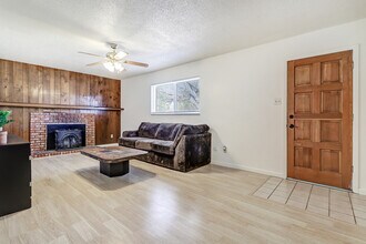 1001 Alcazar St NE in Albuquerque, NM - Building Photo - Building Photo