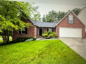 1455 Queensbridge Dr in Knoxville, TN - Building Photo