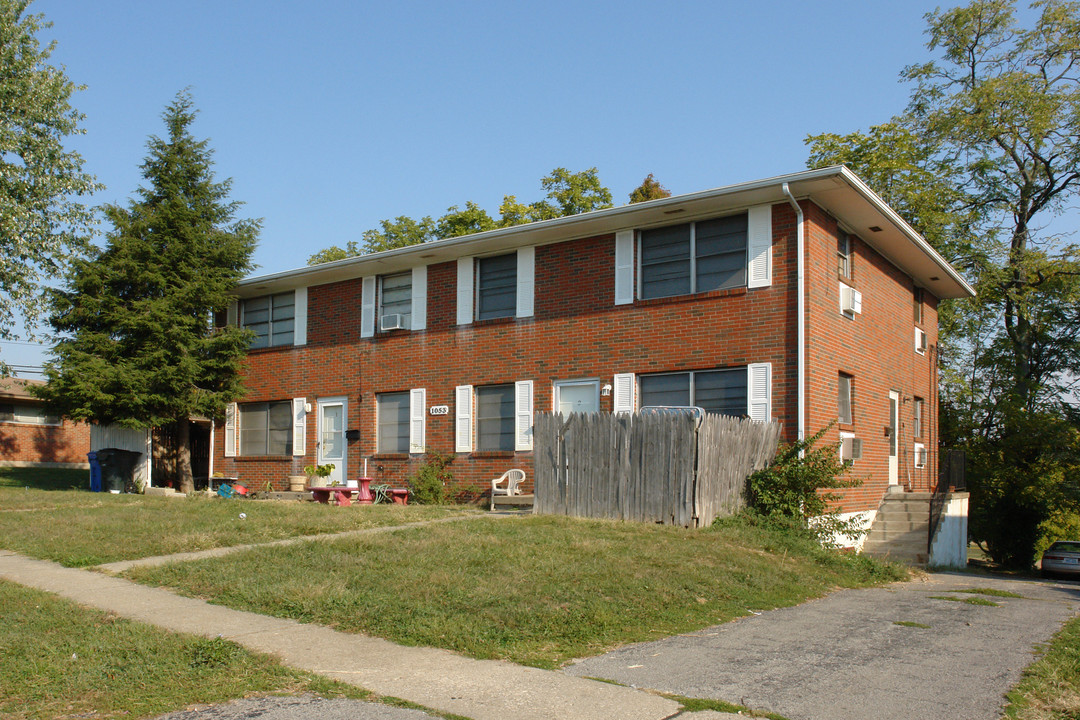 1053 Cross Keys Rd in Lexington, KY - Building Photo