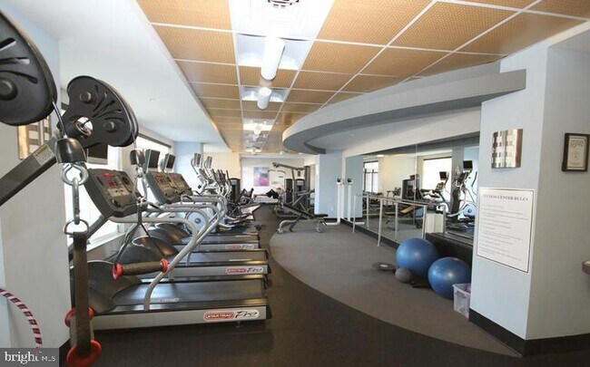 property at 525 N Fayette St