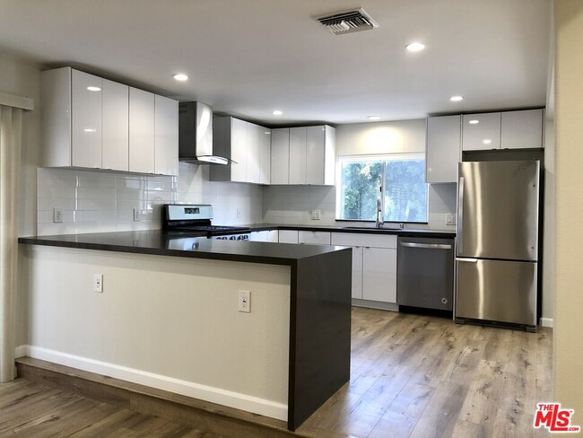 property at 11520 Wyoming Ave